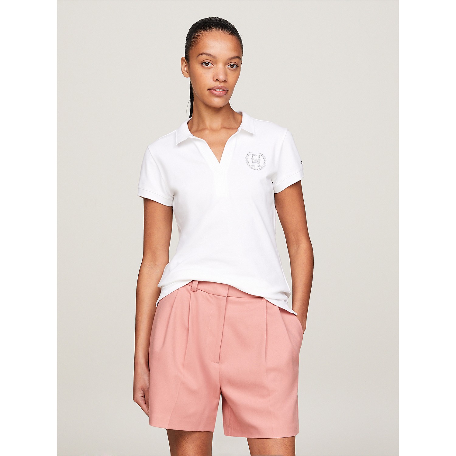TOMMY HILFIGER Embroidered Laurel Open Placket Polo